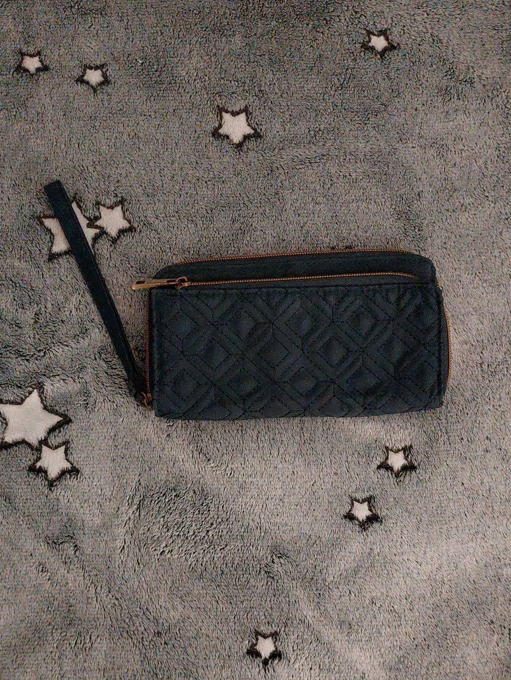 Travelon Quilted Wristlet Clutch in Navy